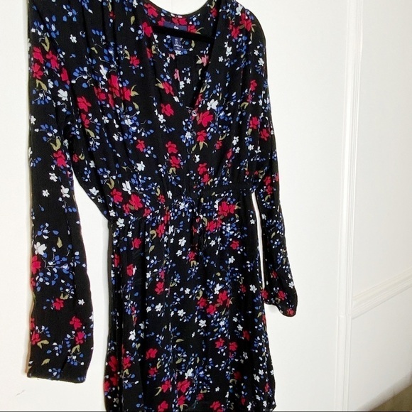 gap floral mini dress. Size S - Picture 4 of 6